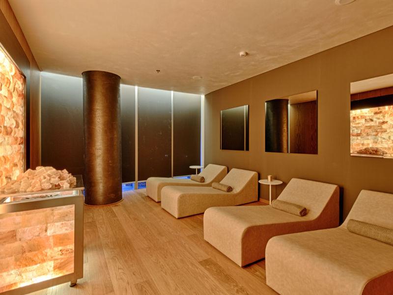 Maritim Plaza Hotel 5*